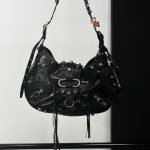 98% New Balenciaga Classic City Black Shoulder Bag